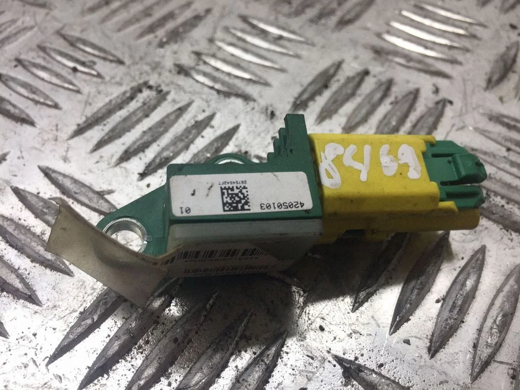 Airbag deployment crash/impact sensor 3C0909606