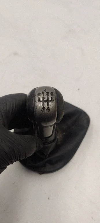 Gear lever shifter trim leather/knob 5P0711113G