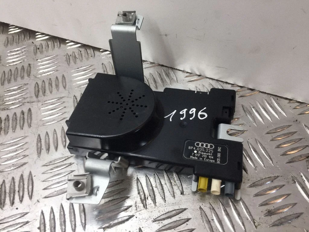 Aerial antenna amplifier 8P4035225