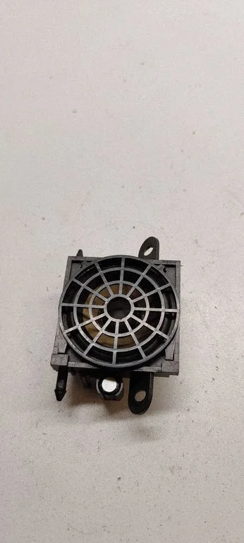 Front door speaker – Audi A4 S4 B7 8E 8H (2005-2008)