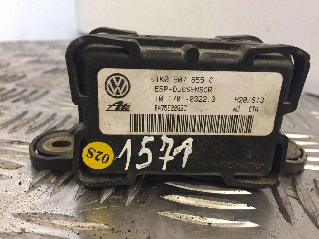 ESP (stabilitātes sistēmas) sensors (paātrinājuma sensors) 1K0907655D
