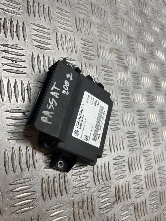 Rokas bremzes vadības bloks – Volkswagen Passat B6 (2005-2010)