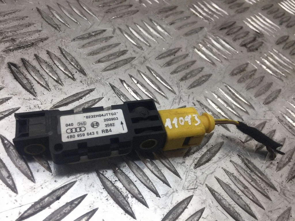 Airbag deployment crash/impact sensor 4B0959643E