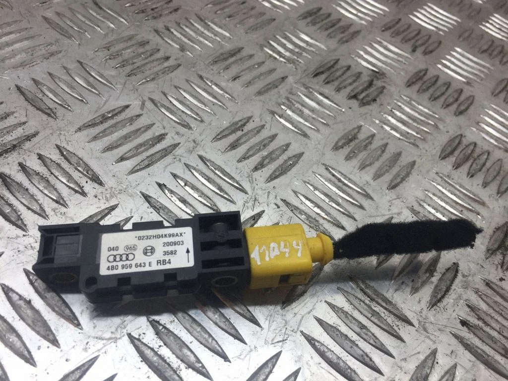 Airbag deployment crash/impact sensor 4B0959643E