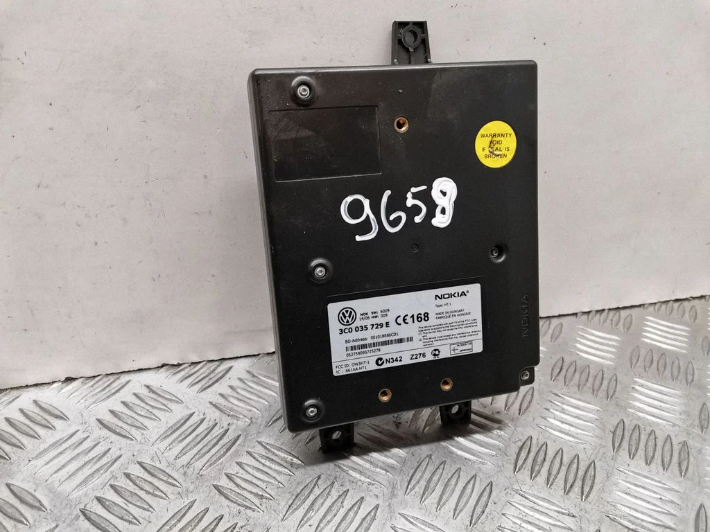 Phone control unit/module – Volkswagen Passat B6 (2005-2010)