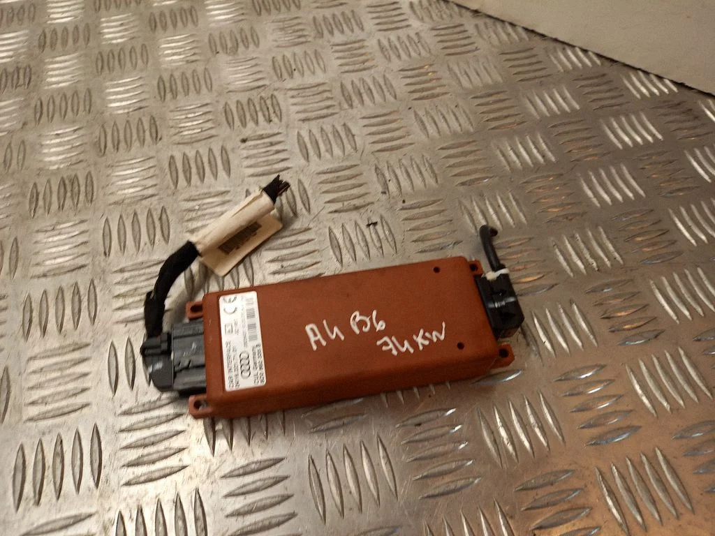 Phone control unit/module 8D0862335B
