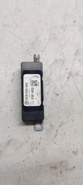 Antenas vadības bloks 3c9035552