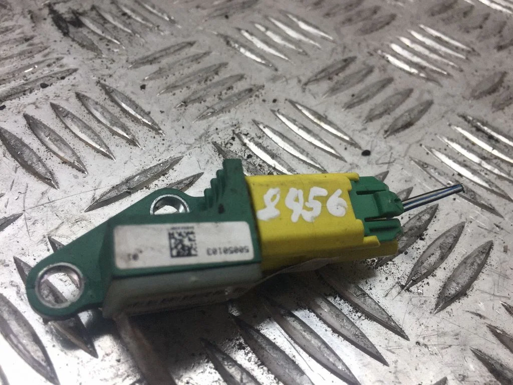 Airbag deployment crash/impact sensor 3C0909606