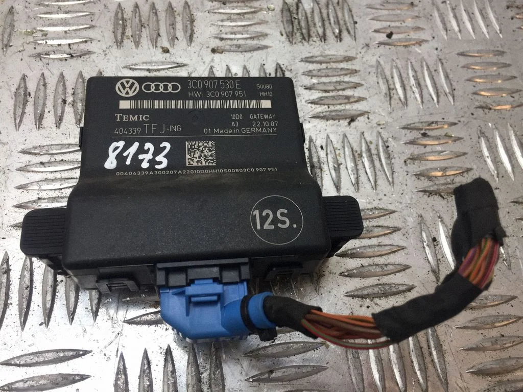 Gateway control module 3C0907530E