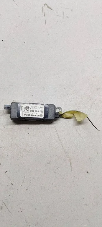 Antenni juhtplokk – Volkswagen Passat B6 (2005-2010)