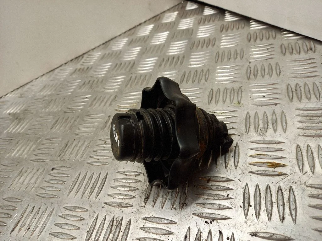 Spare wheel bolt 1K0803899D