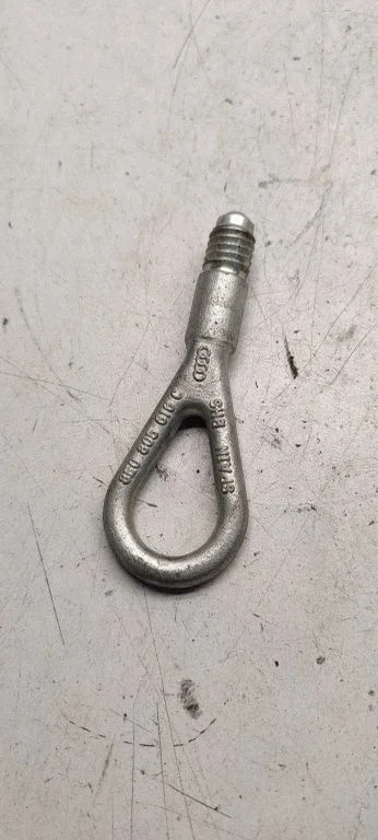 Towing hook eye 8e0805616C