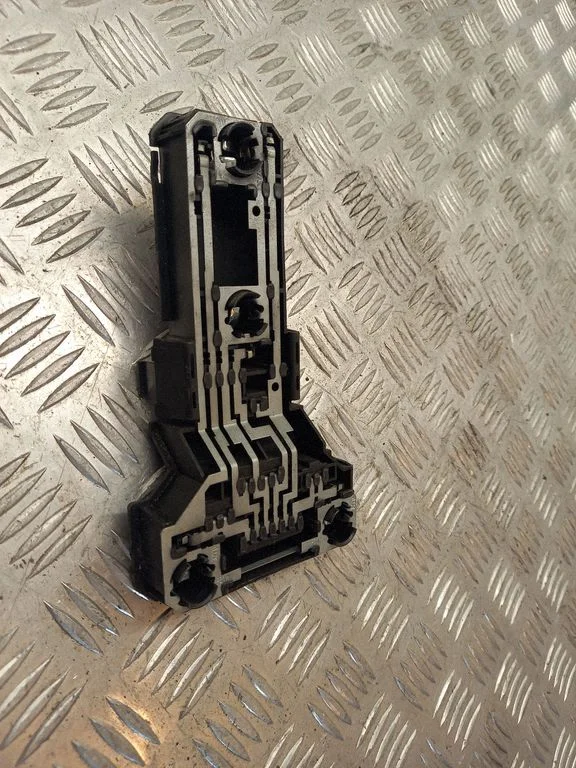 Tagatule pirni kate (pesa) – Volkswagen Passat B5 (1997-2000)