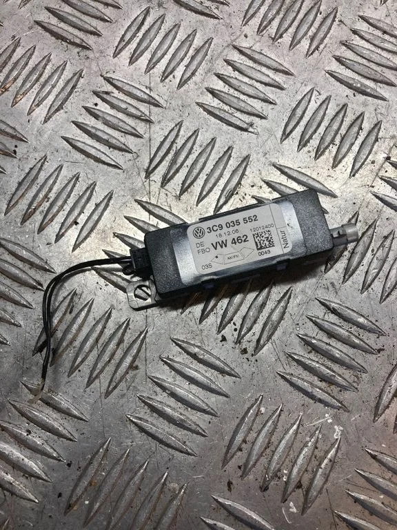 Antenni juhtplokk – Volkswagen Passat B6 (2005-2010)