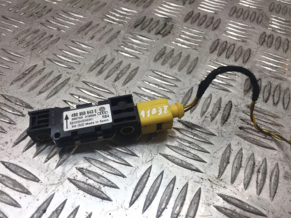 Airbag deployment crash/impact sensor 4B0959643E