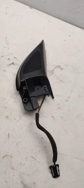 Front door high frequency speaker 1K5837974