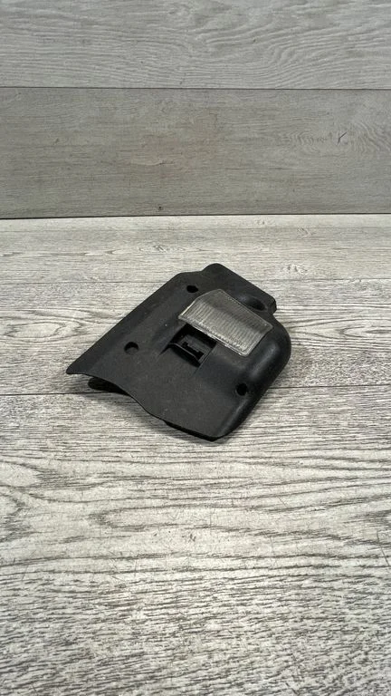 Boot/trunk interior light 6920701