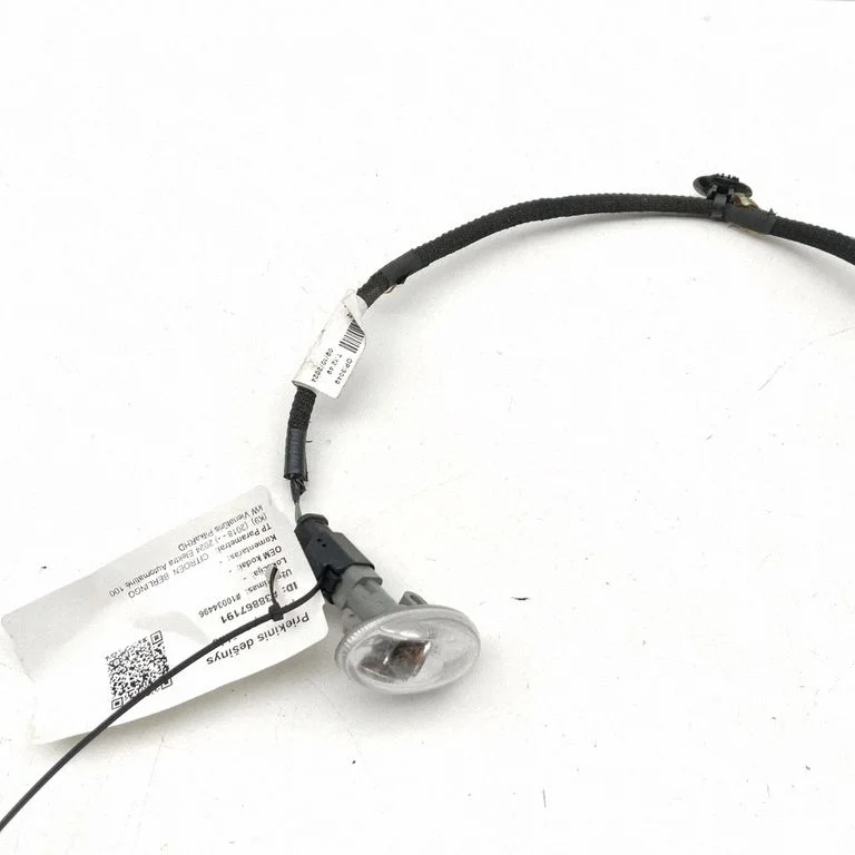 Front fender indicator light 9680057480