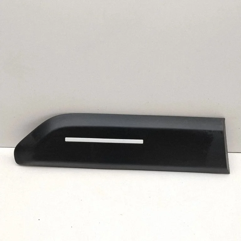 Tagaukse liist (mold) – Citroen Berlingo (2018-)