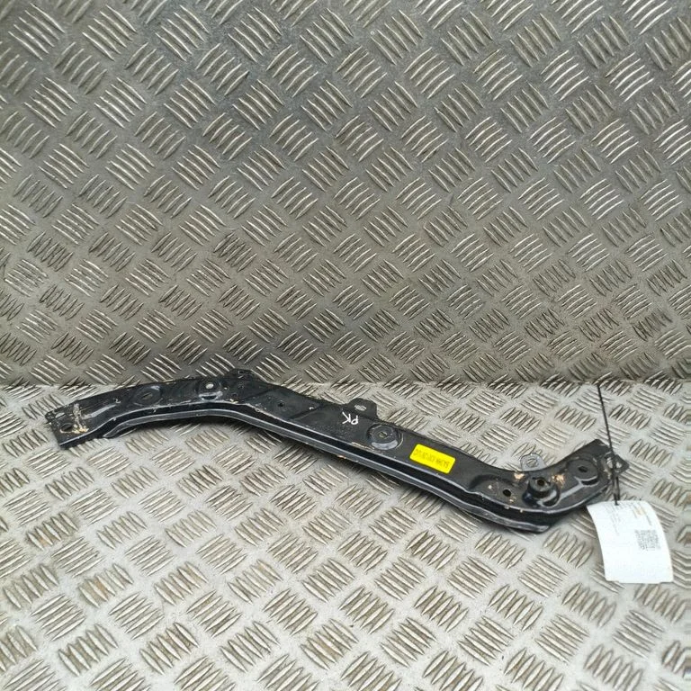 Headlight/headlamp mounting bracket SA3HK5301261UQ