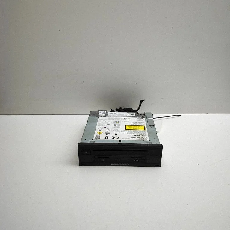 Radio/CD/DVD atskaņotājs/navigācija 113111900