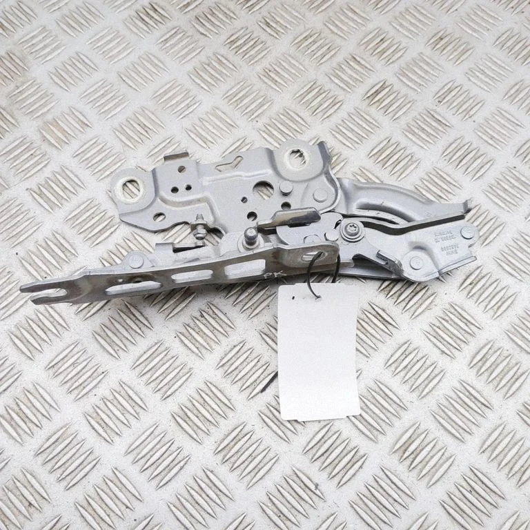 Mootorikapoti hinged 7450589