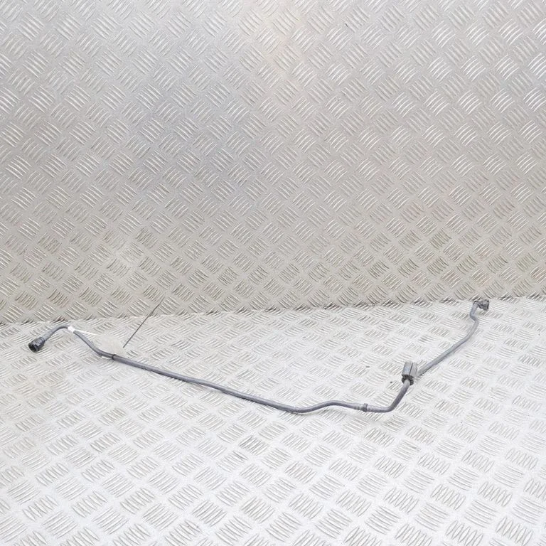 Mootori jahutusvedeliku toru / voolik 8096445