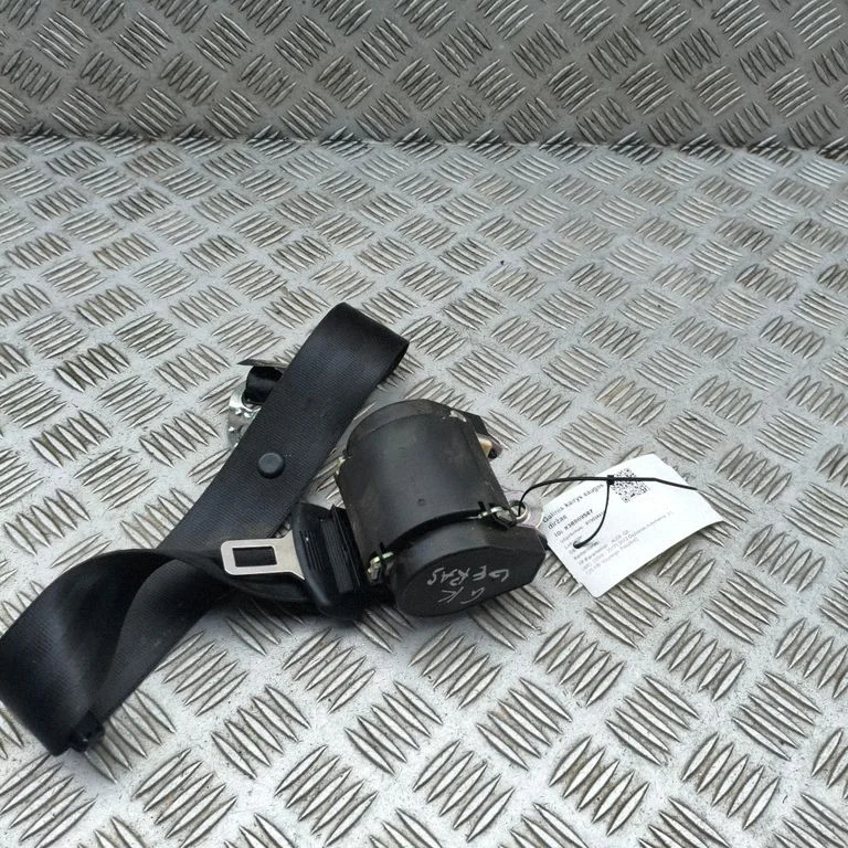 Aizmugurējā drošības josta 8R0857805