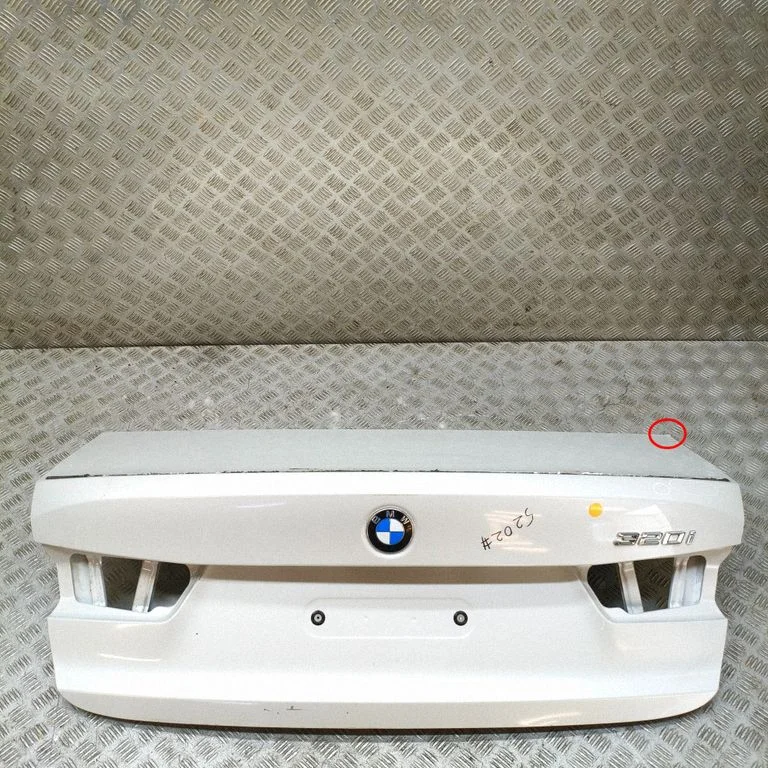 Aizmugurējais vāks (bagāžnieka) 7455942