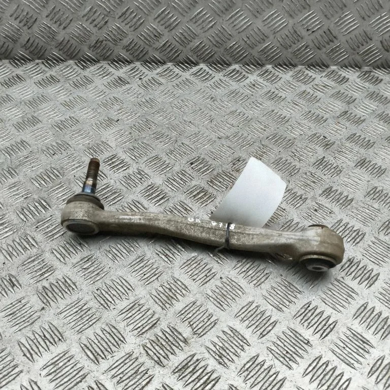 Tagumine ülemine õõtshoob 9504611