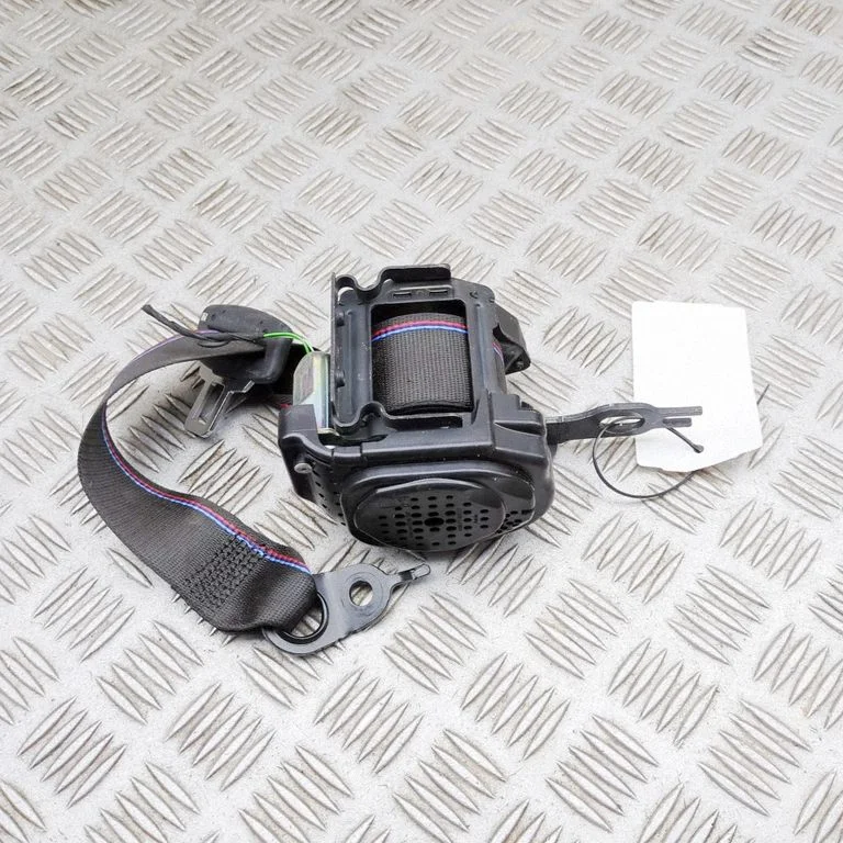 Tagumine turvavöö 8097753