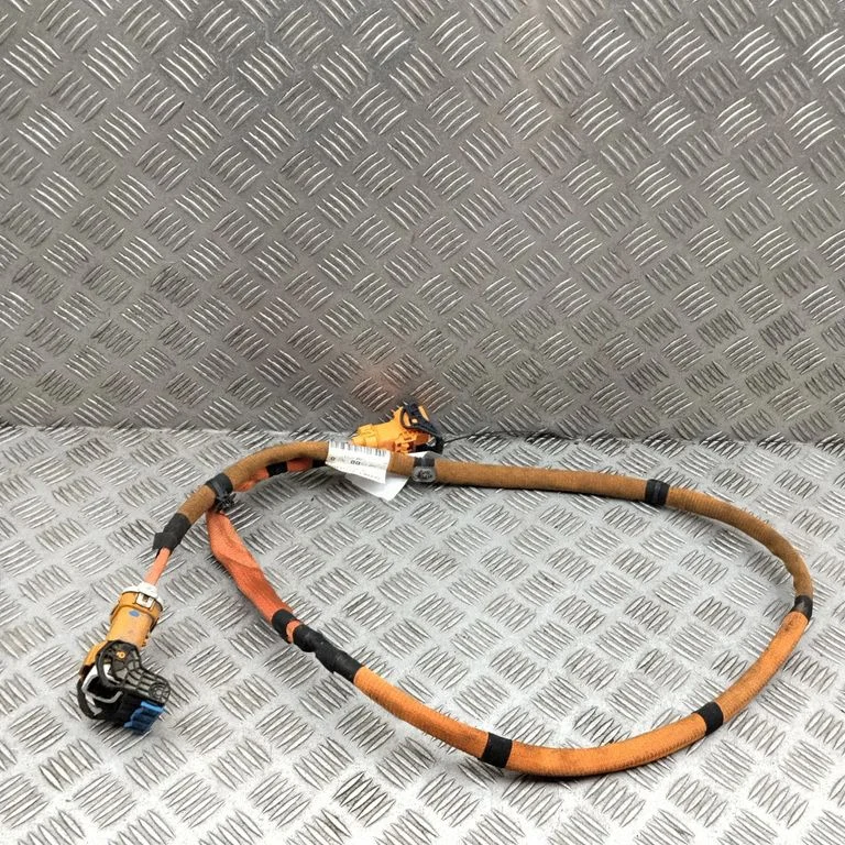Kiti laidai/ instaliacija