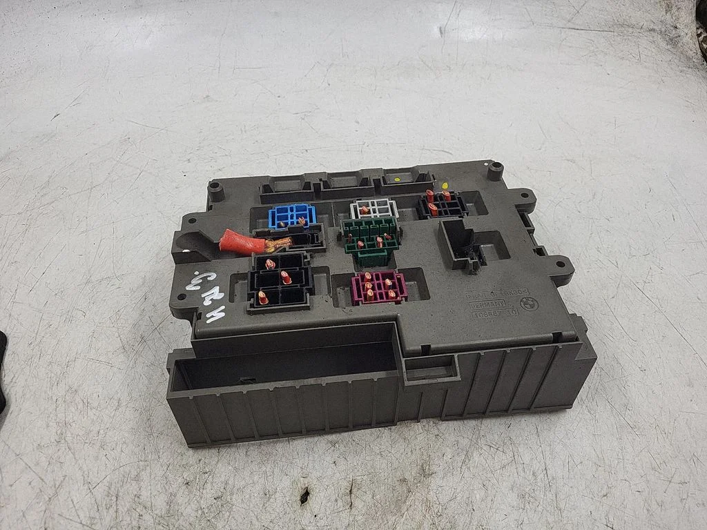 Fuse module 10688710