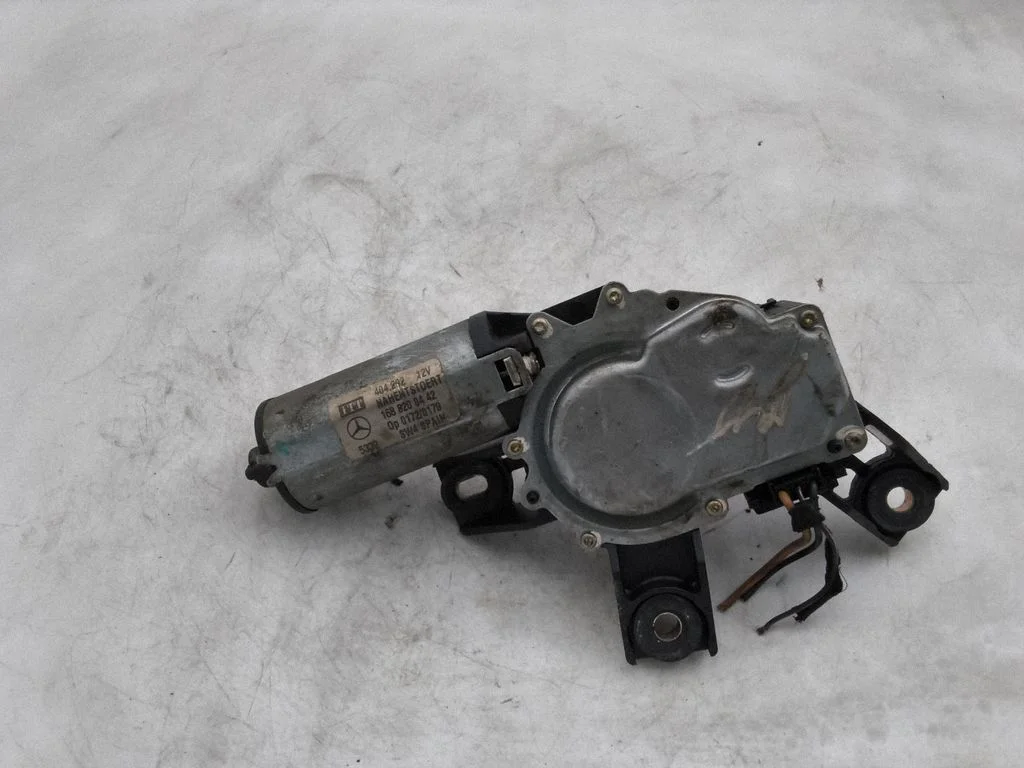 Rear window wiper motor 1688200442