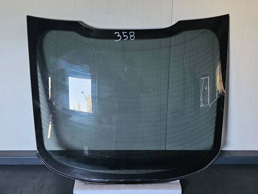 Rear windscreen/windshield window PR3BC42004AC