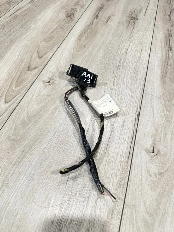 Galinių žibintų instaliacija