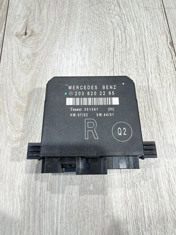 Durų elektronikos valdymo blokas