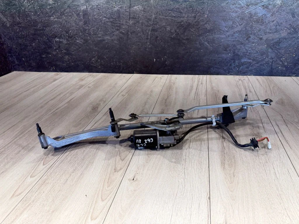 Mechanizm wycieraczek z silniczkiem A2038200342