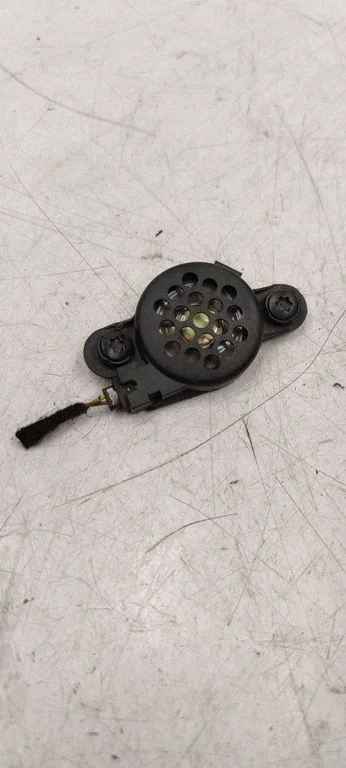 Parking PDC sensor speaker – Audi A4 S4 B7 8E 8H (2005-2008)