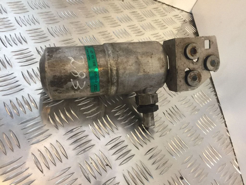 Air conditioning (A/C) air dryer