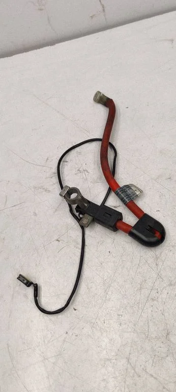 Positive cable (battery) 07622