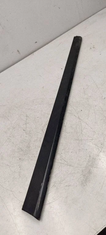 Front door trim (molding) 8E0853960E