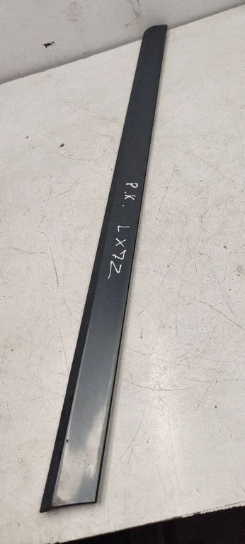 Front door trim (molding) 8E0853959E