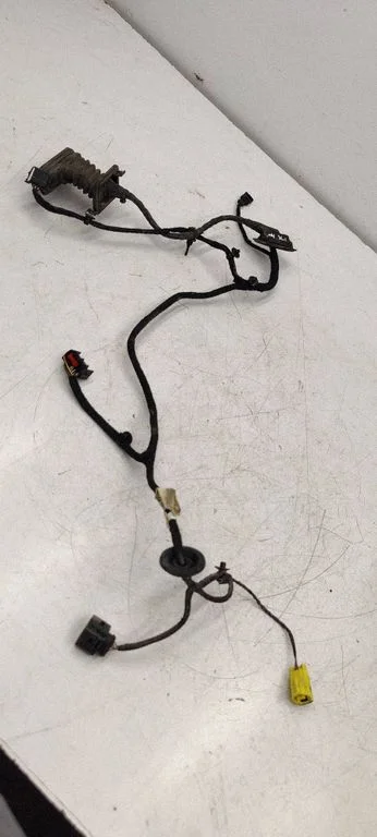 Front door wiring loom – front left