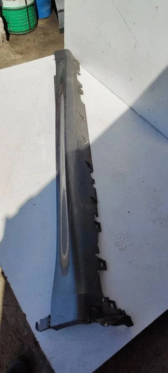 Sill 8056468