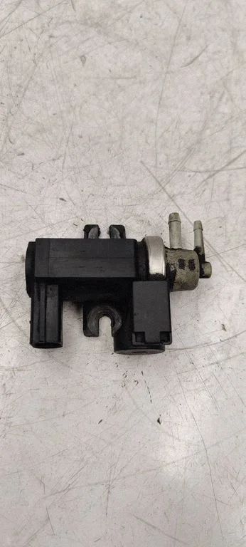 Turbo solenoid valve 8E0906627C