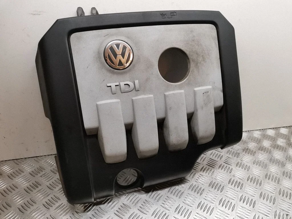 Engine cover (trim) 03G103925BT