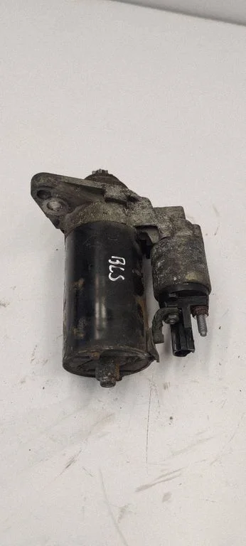 Starter 02Z911023