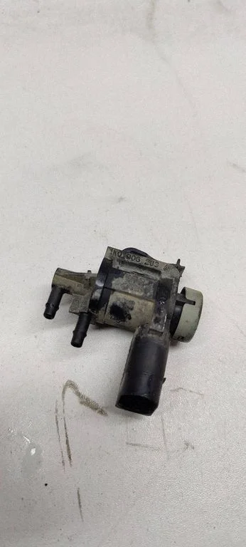 Turbo solenoid valve 1k0906283A
