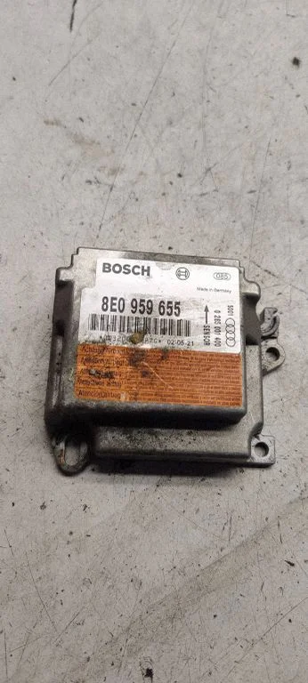 Drošības spilvenu vadības bloks 8e0959655
